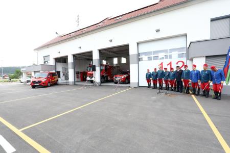 OTVORITEV DOMA NA RAKEKU 39 FOTO LJUBO VUKELIČ